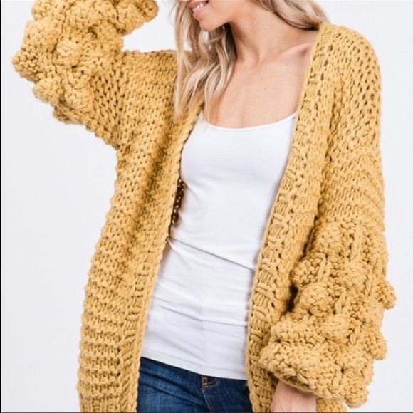 (Sold)Wishlist chunky knit pompom sleeves mustard yellow cardigan size M/L - Picture 10 of 10